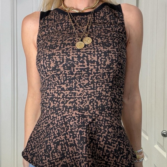 Le Chateau Peplum dress top XXS - Picture 9 of 12